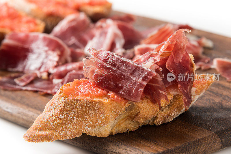 烤Serrano Ham Canapes